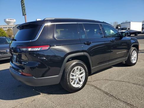 Certified 2025 Jeep Grand Cherokee L Laredo w/ Trailer Tow Package image 8