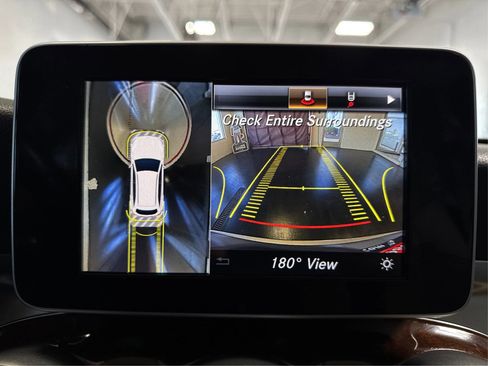 Used 2019 Mercedes-Benz GLC 300 image 29