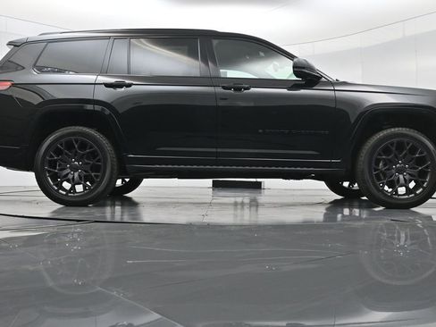New 2025 Jeep Grand Cherokee L Summit image 43
