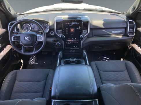 Used 2025 RAM 1500 Big Horn AWD/4WD image 10
