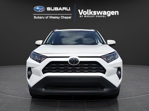 Used 2021 Toyota RAV4 XLE Premium FWD image 3