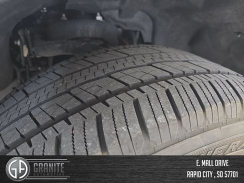 Used 2024 Ford Expedition Limited AWD/4WD image 29