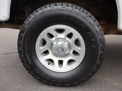 Used 2011 Ford Ranger XLT AWD/4WD image 39