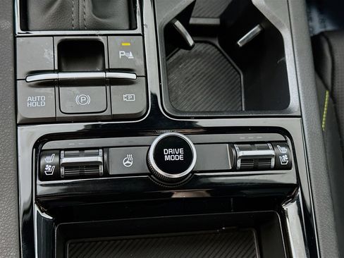 Used 2025 Kia K5 GT FWD image 21