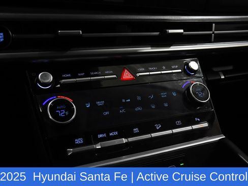 Used 2025 Hyundai Santa Fe SEL AWD/4WD image 21