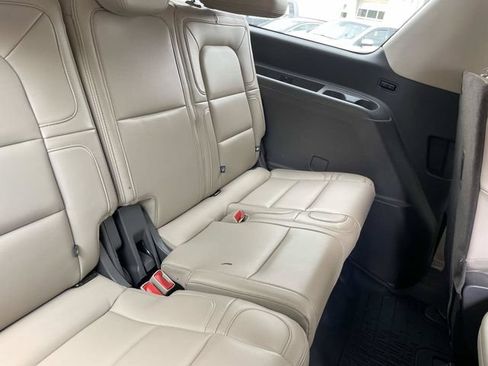 Used 2024 Lincoln Navigator L Reserve AWD/4WD image 17
