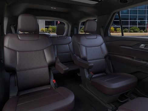 New 2026 Ford Explorer Platinum image 11