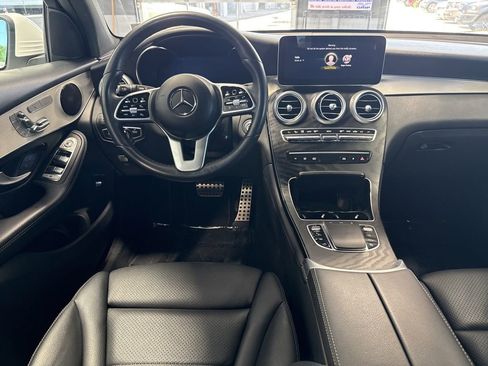 Used 2022 Mercedes-Benz GLC 300 4MATIC image 12
