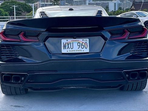 Used 2021 Chevrolet Corvette Stingray Preferred Cpe w/ Z51 Performance Package RWD image 5