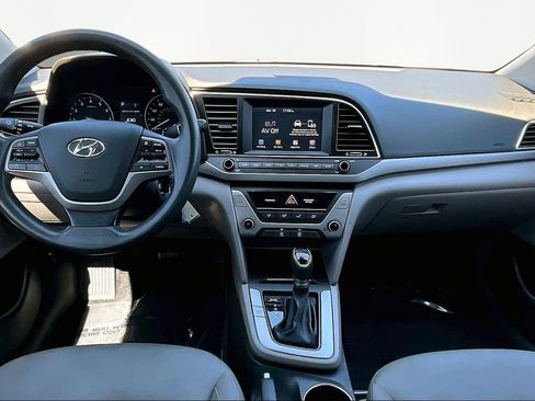 Used 2018 Hyundai Elantra SEL image 8