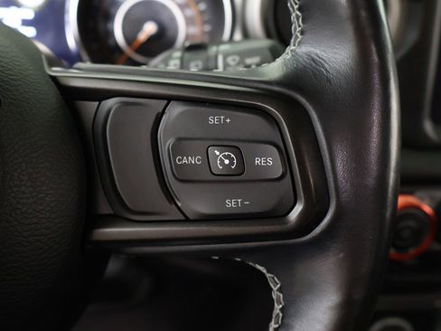 Used 2021 Jeep Wrangler Unlimited Sport AWD/4WD image 37