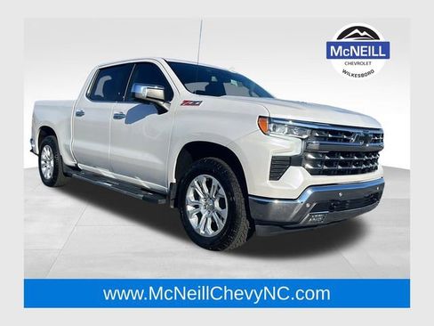 Used 2024 Chevrolet Silverado 1500 LTZ w/ LTZ Convenience Package II image 1