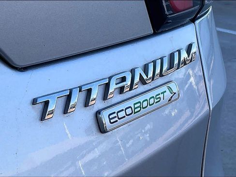 Used 2017 Ford Escape Titanium image 11