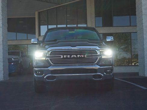 Used 2019 RAM 1500 Laramie RWD image 7