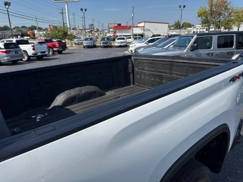 Used 2023 Chevrolet Silverado 2500 W/T w/ WT Convenience Package AWD/4WD image 8