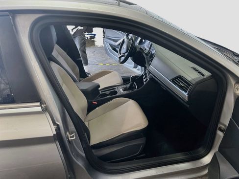 Used 2019 Volkswagen Jetta S FWD image 27