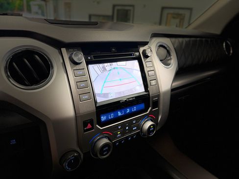 Used 2014 Toyota Tundra Platinum AWD/4WD image 22