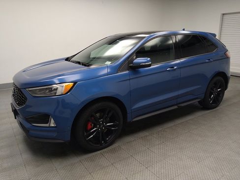 Used 2019 Ford Edge ST w/ Equipment Group 401A AWD/4WD image 2