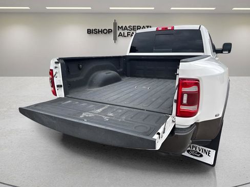 Used 2024 RAM 3500 Limited AWD/4WD image 6