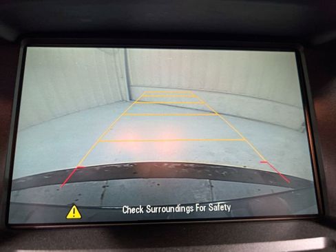 Used 2015 Chevrolet Equinox LT w/ Driver Convenience Package image 15