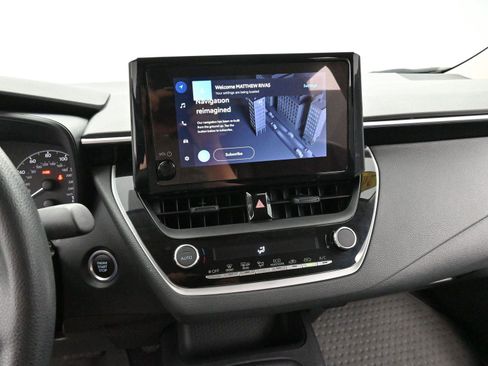 Used 2024 Toyota Corolla LE w/ LE Convenience Package image 19