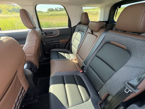 Used 2024 Ford Bronco Sport Outer Banks w/ Tech Package image 26