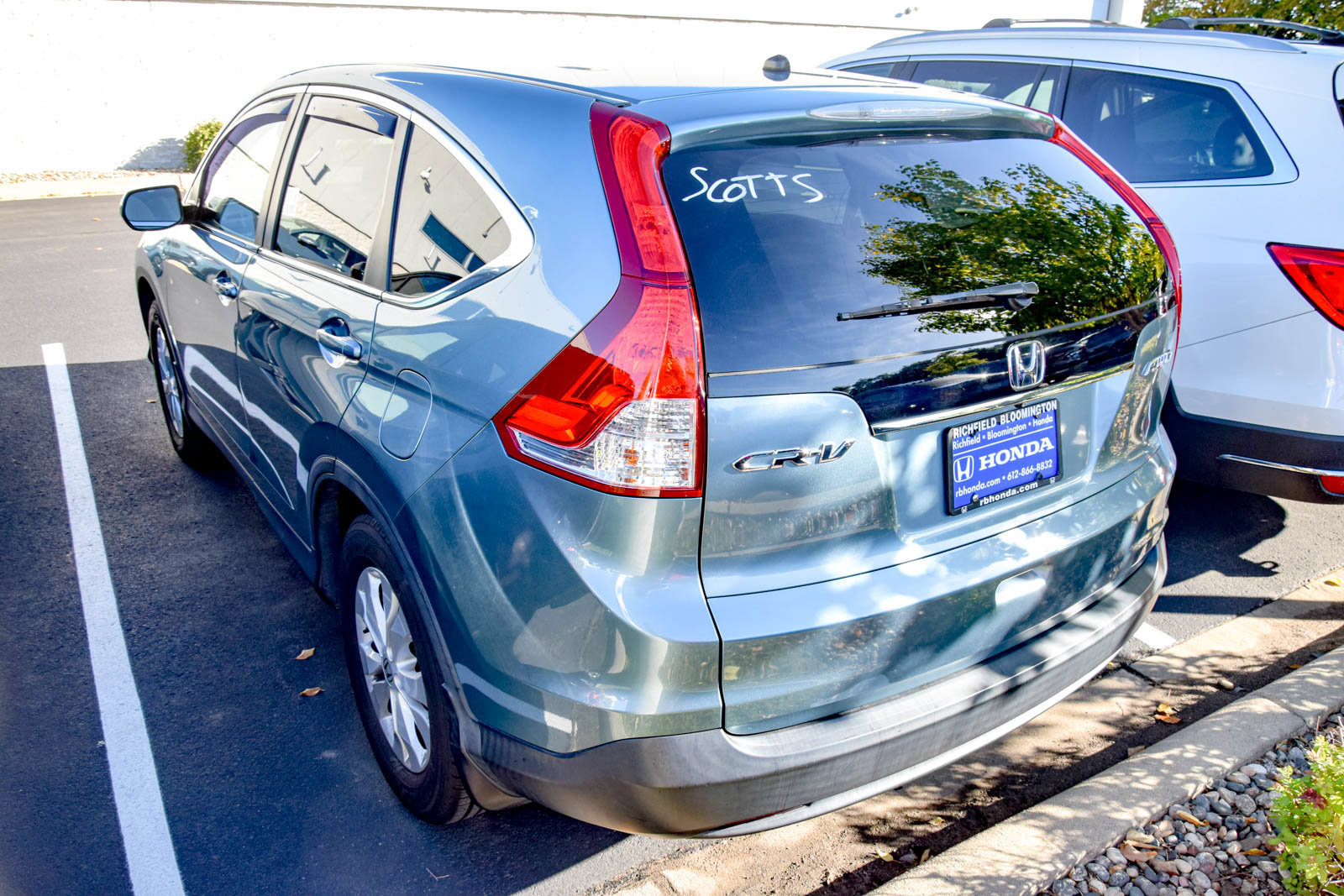 Used 2014 Honda CR-V EX image 18