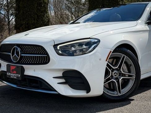 Used 2022 Mercedes-Benz E 350 Sedan w/ Driver Assistance Package image 2