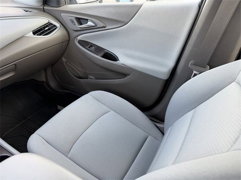 Used 2022 Chevrolet Malibu LS image 14