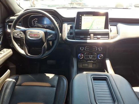 Used 2023 GMC Yukon AT4 AWD/4WD image 14