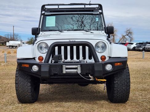 Used 2013 Jeep Wrangler Unlimited Sahara w/ Dual Top Group image 5