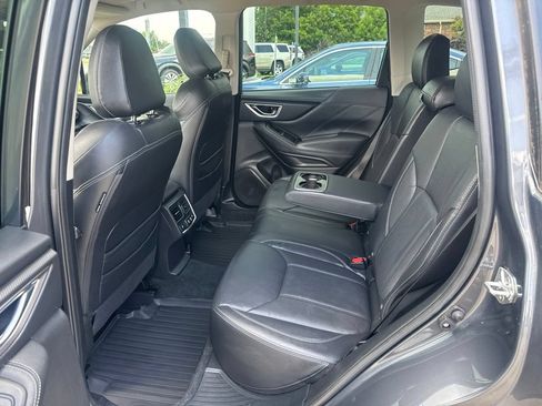Used 2022 Subaru Forester Touring AWD/4WD image 13