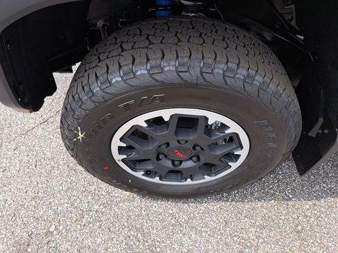 New 2026 Toyota Tacoma TRD Off-Road AWD/4WD image 14