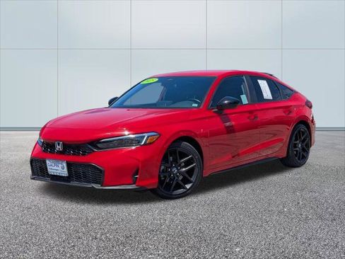 Used 2025 Honda Civic Sport image 1