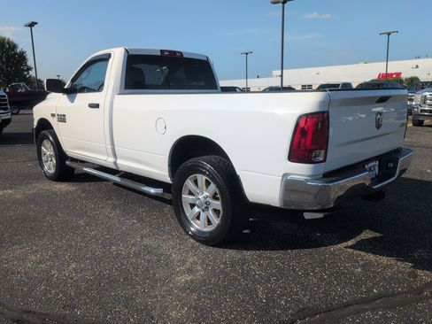 Used 2014 RAM 2500 Tradesman w/ Chrome Appearance Group AWD/4WD image 3