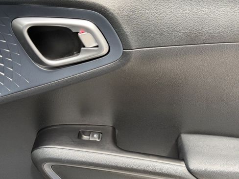 Certified 2024 Kia Soul EX FWD image 20