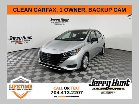 Used 2024 Nissan Versa S w/ Trunk Package image 1