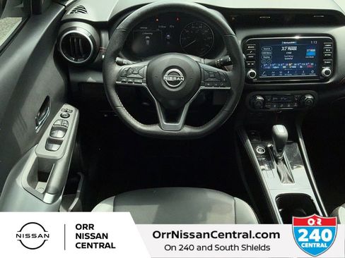 Used 2024 Nissan Kicks SR w/ SR Premium Package image 14