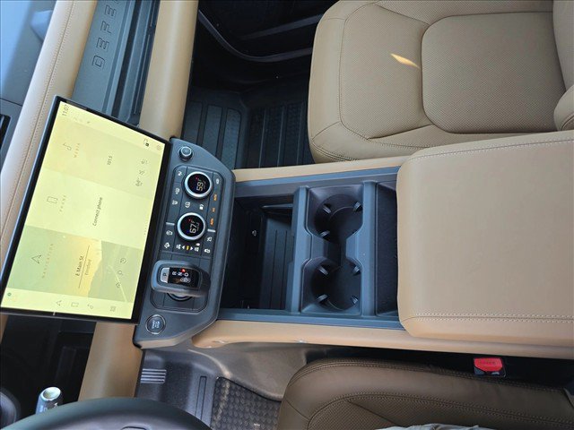 New 2026 Land Rover Defender 110 S AWD/4WD image 24