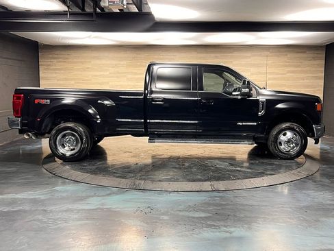 Used 2022 Ford F350 Lariat w/ Lariat Value Package AWD/4WD image 24