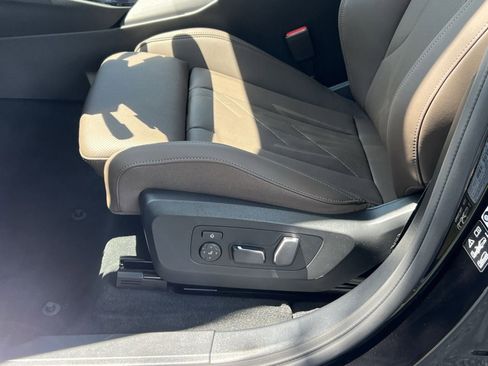 New 2025 BMW X3 xDrive30i w/ Premium Package image 11