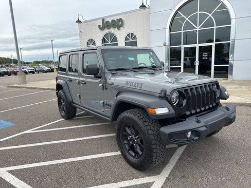 Used 2022 Jeep Wrangler Unlimited Sport AWD/4WD image 2