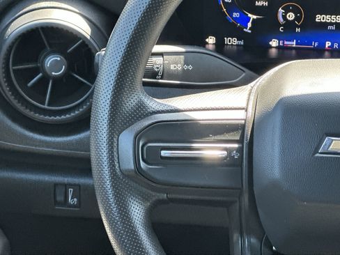 Used 2024 Chevrolet Colorado W/T RWD image 20