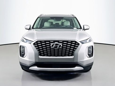 Used 2022 Hyundai Palisade SEL w/ 8P Bench Seat Package FWD image 2