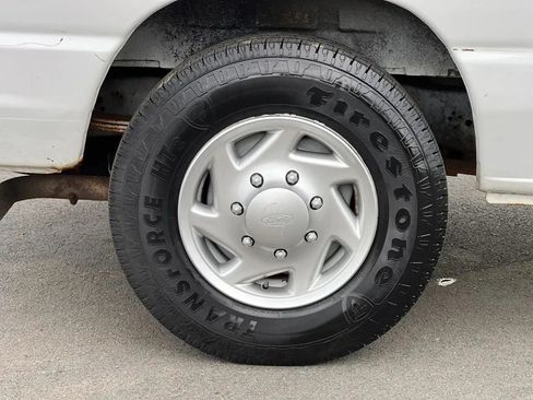 Used 2011 Ford E-150 and Econoline 150 w/ PWR Group RWD image 29