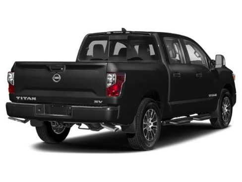 Used 2023 Nissan Titan SV w/ SV Convenience Package RWD image 2