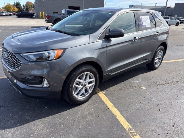 Certified 2023 Ford Edge SEL w/ Convenience Package AWD/4WD image 16