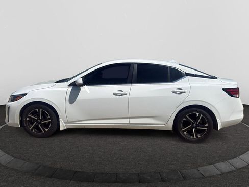 Used 2024 Nissan Sentra SV w/ All-Weather Package FWD image 8