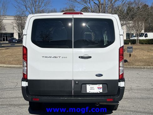 Used 2024 Ford Transit 250 Low Roof w/ Exterior Upgrade Package image 21