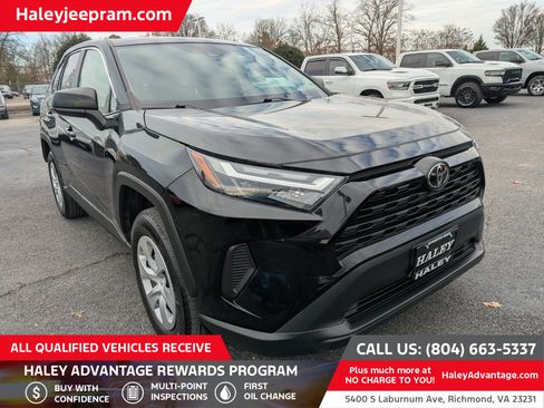 Used 2025 Toyota RAV4 LE image 1